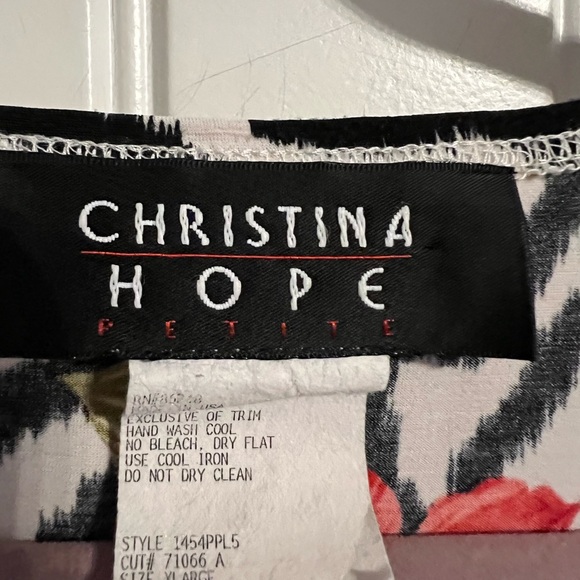 #1127. Christina Hope Petite 3/4 Sleeve Floral/Striped print Shirt w/Keyhole. Lg - Picture 4 of 8